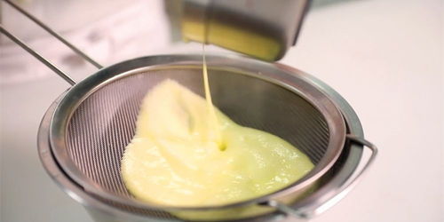 神奇配方 情人節草莓季必備，乳化油讓甜蜜永不間斷